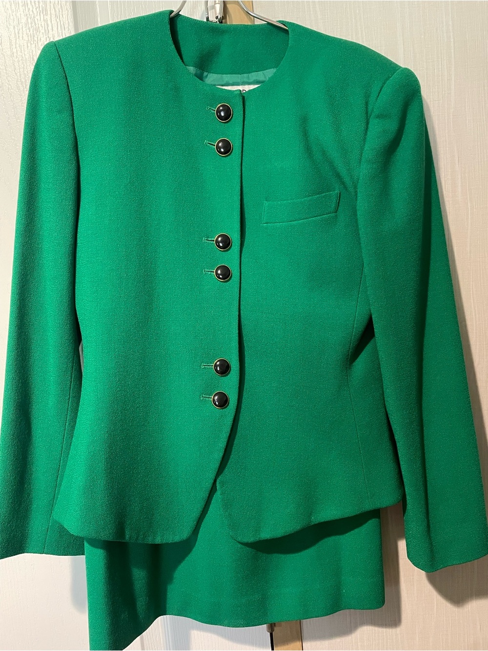 Stunning Vintage Kasper Skirt Suit 6 Petite
